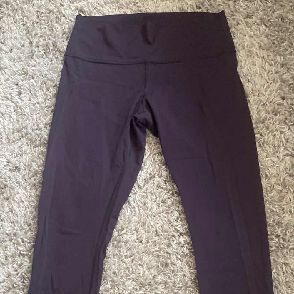 Lululemon wunderunders size 12
